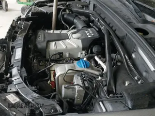 ✅ 2014 Audi Q5 Premium Plus • VIN: WA1DGAFP8EA012318 • Lot: 43580989. Wystawiony na IAAI z przebiegiem 122 943 mil. Bezpłatny archiwum sprzedaży aukcyjnych z USA i szczegółowy raport historii pojazdu na DreamBid. Zdjęcie 19.