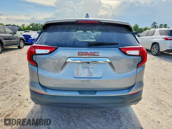 ✅ 2024 GMC Terrain SLE • VIN: 3GKALMEG2RL357595 • Lot: 59872906. Wystawiony na Copart z przebiegiem 33 972 mil. Bezpłatny archiwum sprzedaży aukcyjnych z USA i szczegółowy raport historii pojazdu na DreamBid. Zdjęcie 6.
