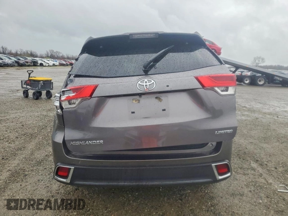 ✅ 2017 Toyota Highlander Limited • VIN: 5TDYZRFHXHS217588 • Lot: 99335665. Wystawiony na Copart z przebiegiem 106 700 mil. Bezpłatny archiwum sprzedaży aukcyjnych z USA i szczegółowy raport historii pojazdu na DreamBid. Zdjęcie 6.