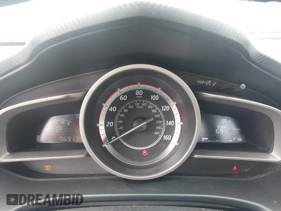 ✅ 2016 Mazda 3 i Sport • VIN: JM1BM1U78G1316115 • Лот: 45418945. Опубліковано раніше на IAAI з пробігом 96 917 миль. Безкоштовний доступ до архіву аукціонних продажів зі США та докладний звіт про історію автомобіля на DreamBid. Зображення 7.