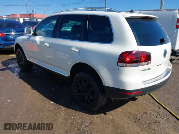 ✅ 2009 Volkswagen Touareg VR6 • VIN: WVGBE77L79D005166 • Lot: 44347933. Wystawiony na IAAI z przebiegiem 177 001 mil. Bezpłatny archiwum sprzedaży aukcyjnych z USA i szczegółowy raport historii pojazdu na DreamBid. Zdjęcie 3.