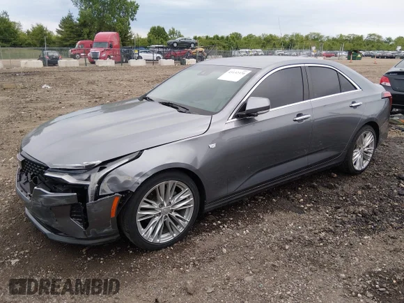 ✅ 2022 Cadillac CT4 Premium Luxury • VIN: 1G6DB5RK0N0120503 • Лот: 45132370. Опубліковано раніше на IAAI з пробігом 88 615 миль. Безкоштовний доступ до архіву аукціонних продажів зі США та докладний звіт про історію автомобіля на DreamBid. Зображення 2.