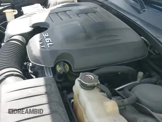 2023 Dodge Charger SXT z VIN 2C3CDXBG8PH551730, wystawiony jako IAAI lot #43507351 z przebiegiem 52 150 mil mil oraz . Historia ofert i sprzedaży dostępna na DreamBid. Obrazek 20.