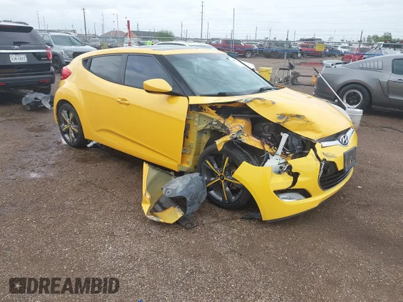 ✅ 2016 Hyundai Veloster • VIN: KMHTC6AD2GU256907 • Lot: 41895228. Wystawiony na IAAI z przebiegiem 92 535 mil. Bezpłatny archiwum sprzedaży aukcyjnych z USA i szczegółowy raport historii pojazdu na DreamBid. Zdjęcie 1.