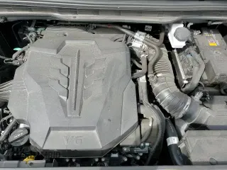 ✅ 2025 Kia Carnival LXS • VIN: KNDNB5K31S6469747 • Lot: 70120515. Listed on Copart with 16,800 mi. Free auction sales archive from the USA and detailed vehicle history report at DreamBid. Image 15.