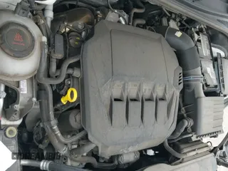 ✅ 2021 Audi Q3 S line Premium • VIN: WA1DECF31M1024386 • Lot: 42043662. Wystawiony na IAAI z przebiegiem 48 144 mil. Bezpłatny archiwum sprzedaży aukcyjnych z USA i szczegółowy raport historii pojazdu na DreamBid. Zdjęcie 18.