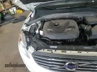 ✅ 2017 Volvo XC60 Dynamic • VIN: YV440MDR3H2157276 • Lot: 81919675. Listed on Copart with 39,562 mi. Free auction sales archive from the USA and detailed vehicle history report at DreamBid. Image 16.