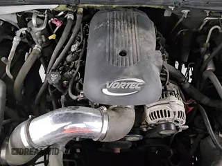 ✅ 2006 Chevrolet Suburban LT • VIN: 1GNFK16Z36J127772 • Лот: 82584884. Опубликован ранее на Copart с пробегом 209 882 миль. Бесплатный доступ к архиву аукционных продаж из США и подробный отчёт об истории автомобиля на DreamBid. Изображение 14.