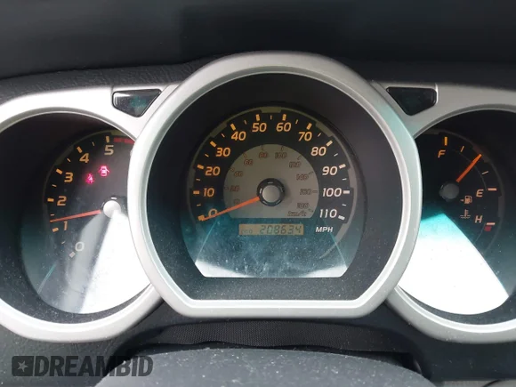 ✅ 2004 Toyota 4Runner SR5 • VIN: JTEBT14R548017085 • Lot: 43460840. Wystawiony na IAAI z przebiegiem 208 634 mil. Bezpłatny archiwum sprzedaży aukcyjnych z USA i szczegółowy raport historii pojazdu na DreamBid. Zdjęcie 7.