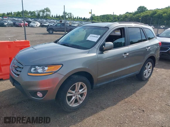 ✅ 2011 Hyundai Santa Fe Limited • VIN: 5XYZKDAG7BG049892 • Lot: 42688680. Wystawiony na IAAI z przebiegiem 68 248 mil. Bezpłatny archiwum sprzedaży aukcyjnych z USA i szczegółowy raport historii pojazdu na DreamBid. Zdjęcie 2.