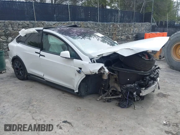 ✅ 2023 Tesla Model X Plaid • VIN: 7SAXCBE62PF405547 • Лот: 44695678. Опубліковано раніше на IAAI з пробігом 70 996 миль. Безкоштовний доступ до архіву аукціонних продажів зі США та докладний звіт про історію автомобіля на DreamBid. Зображення 1.