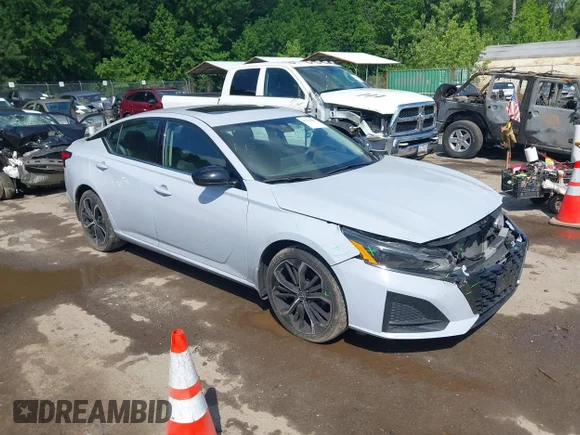 ✅ 2023 Nissan Altima SR • VIN: 1N4BL4CW8PN306373 • Lot: 45110665. Listed on IAAI with 108,970 mi. Free auction sales archive from the USA and detailed vehicle history report at DreamBid. Image 1.