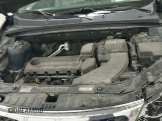 ✅ 2011 Kia Sorento LX • VIN: 5XYKTDA13BG044229 • Lot: 43401502. Listed on IAAI with 157,390 mi. Free auction sales archive from the USA and detailed vehicle history report at DreamBid. Image 20.