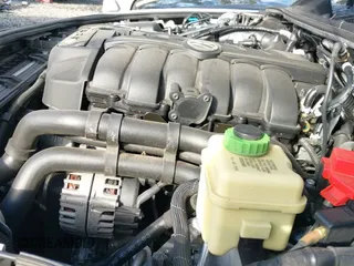 ✅ 2017 Volkswagen Touareg Wolfsburg Edition • VIN: WVGRF7BP4HD004545 • Lot: 41708610. Listed on IAAI with 61,785 mi. Free auction sales archive from the USA and detailed vehicle history report at DreamBid. Image 19.