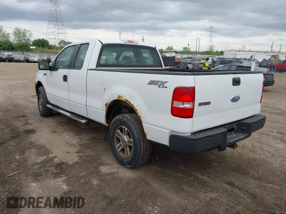 ✅ 2008 Ford F-150 STX • VIN: 1FTRX14W88FB62751 • Lot: 44892745. Wystawiony na IAAI z przebiegiem 192 322 mil. Bezpłatny archiwum sprzedaży aukcyjnych z USA i szczegółowy raport historii pojazdu na DreamBid. Zdjęcie 3.