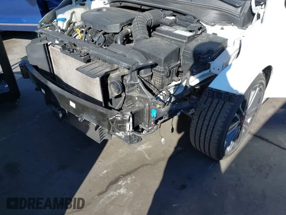 ✅ 2020 Kia Forte GT • VIN: 3KPF44AC9LE228556 • Лот: 44119661. Опубліковано раніше на IAAI з пробігом 98 347 миль. Безкоштовний доступ до архіву аукціонних продажів зі США та докладний звіт про історію автомобіля на DreamBid. Зображення 6.