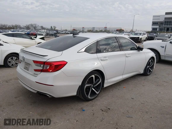 ✅ 2021 Honda Accord Sport • VIN: 1HGCV1F3XMA042439 • Lot: 43871715. Wystawiony na IAAI z przebiegiem 109 172 mil. Bezpłatny archiwum sprzedaży aukcyjnych z USA i szczegółowy raport historii pojazdu na DreamBid. Zdjęcie 4.