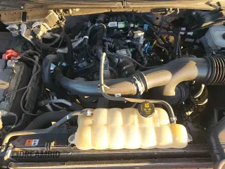 ✅ 2020 Ford F-150 XLT • VIN: 1FTEW1EP3LFB30906 • Lot: 87052405. Wystawiony na Copart z przebiegiem 60 834 mil. Bezpłatny archiwum sprzedaży aukcyjnych z USA i szczegółowy raport historii pojazdu na DreamBid. Zdjęcie 15.