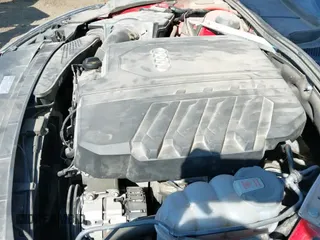 ✅ 2023 Audi A4 S line Premium Plus • VIN: WAUEAAF47PN005967 • Lot: 43035082. Wystawiony na IAAI z przebiegiem 60 655 mil. Bezpłatny archiwum sprzedaży aukcyjnych z USA i szczegółowy raport historii pojazdu na DreamBid. Zdjęcie 19.