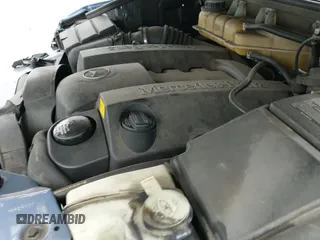 ✅ 2005 Mercedes-Benz M 350 • VIN: 4JGAB57EX5A567049 • Lot: 42182234. Listed on IAAI with 89,051 mi. Free auction sales archive from the USA and detailed vehicle history report at DreamBid. Image 19.