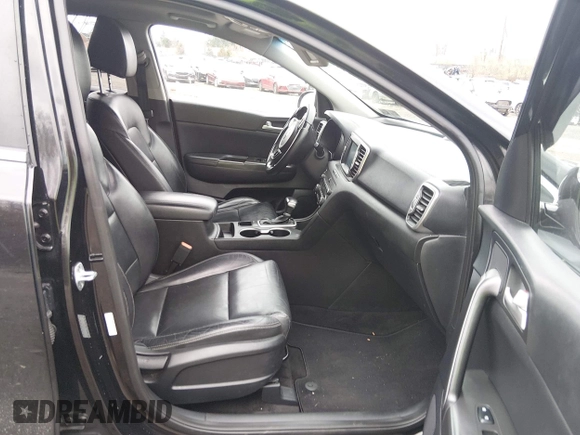 ✅ 2017 Kia Sportage EX • VIN: KNDPNCAC4H7277926 • Lot: 44714831. Wystawiony na IAAI z przebiegiem 99 804 mil. Bezpłatny archiwum sprzedaży aukcyjnych z USA i szczegółowy raport historii pojazdu na DreamBid. Zdjęcie 5.