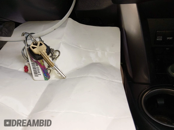 ✅ 2018 Toyota RAV4 LE • VIN: JTMBFREV1JJ233607 • Lot: 44466151. Listed on IAAI with 60,973 mi. Free auction sales archive from the USA and detailed vehicle history report at DreamBid. Image 11.
