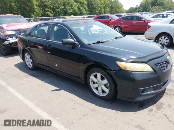 ✅ 2008 Toyota Camry LE • VIN: 4T1BE46KX8U235242 • Lot: 45548412. Wystawiony na IAAI z przebiegiem 213 771 mil. Bezpłatny archiwum sprzedaży aukcyjnych z USA i szczegółowy raport historii pojazdu na DreamBid. Zdjęcie 1.