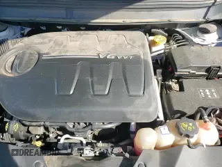 ✅ 2019 Jeep Cherokee Latitude • VIN: 1C4PJMCXXKD360013 • Lot: 86809815. Wystawiony na Copart z przebiegiem 111 518 mil. Bezpłatny archiwum sprzedaży aukcyjnych z USA i szczegółowy raport historii pojazdu na DreamBid. Zdjęcie 14.