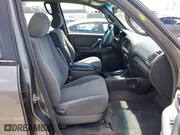 ✅ 2005 Toyota Tundra SR5 • VIN: 5TBET34165S486702 • Lot: 44956212. Wystawiony na IAAI z przebiegiem 387 439 mil. Bezpłatny archiwum sprzedaży aukcyjnych z USA i szczegółowy raport historii pojazdu na DreamBid. Zdjęcie 5.