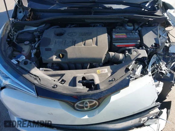 ✅ 2018 Toyota C-HR XLE • VIN: NMTKHMBX2JR021948 • Lot: 41649816. Wystawiony na IAAI z przebiegiem 49 334 mil. Bezpłatny archiwum sprzedaży aukcyjnych z USA i szczegółowy raport historii pojazdu na DreamBid. Zdjęcie 10.