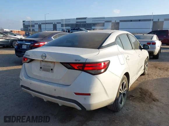 ✅ 2020 Nissan Sentra SV • VIN: 3N1AB8CV5LY305026 • Lot: 43995034. Wystawiony na IAAI z przebiegiem 68 017 mil. Bezpłatny archiwum sprzedaży aukcyjnych z USA i szczegółowy raport historii pojazdu na DreamBid. Zdjęcie 4.