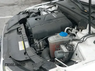 ✅ 2015 Audi A4 Premium • VIN: WAUAFAFL0FN000695 • Lot: 42418556. Wystawiony na IAAI z przebiegiem 165 849 mil. Bezpłatny archiwum sprzedaży aukcyjnych z USA i szczegółowy raport historii pojazdu na DreamBid. Zdjęcie 19.