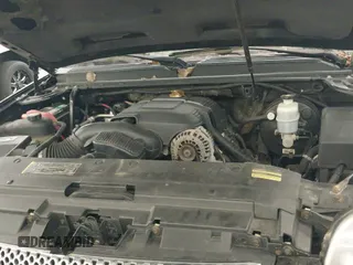 ✅ 2009 GMC Yukon XL • VIN: 1GKFK06229R242749 • Lot: 43306683. Wystawiony na IAAI z przebiegiem 251 278 mil. Bezpłatny archiwum sprzedaży aukcyjnych z USA i szczegółowy raport historii pojazdu na DreamBid. Zdjęcie 20.