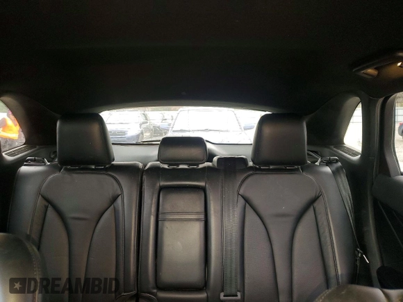✅ 2017 Lincoln MKC Select • VIN: 5LMTJ2DH3HUL04152 • Lot: 50414086. Wystawiony na Copart z przebiegiem 84 019 mil. Bezpłatny archiwum sprzedaży aukcyjnych z USA i szczegółowy raport historii pojazdu na DreamBid. Zdjęcie 10.