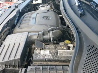 ✅ 2019 Volkswagen Tiguan SE • VIN: 3VV2B7AX9KM174299 • Lot: 43258827. Wystawiony na IAAI z przebiegiem 61 418 mil. Bezpłatny archiwum sprzedaży aukcyjnych z USA i szczegółowy raport historii pojazdu na DreamBid. Zdjęcie 24.