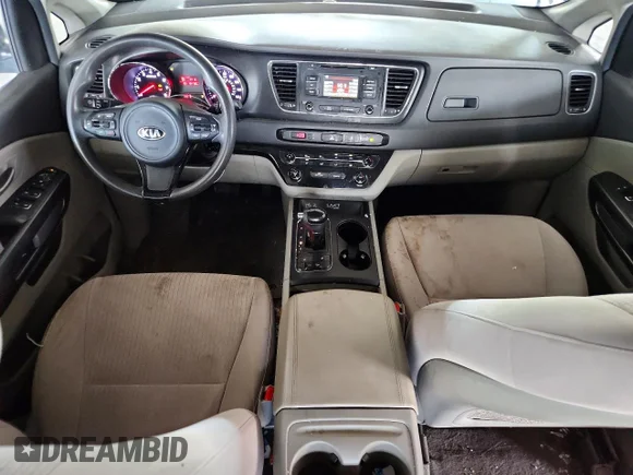 ✅ 2016 Kia Sedona LX • VIN: KNDMB5C18G6134453 • Lot: 59916356. Wystawiony na Copart z przebiegiem 164 780 mil. Bezpłatny archiwum sprzedaży aukcyjnych z USA i szczegółowy raport historii pojazdu na DreamBid. Zdjęcie 8.