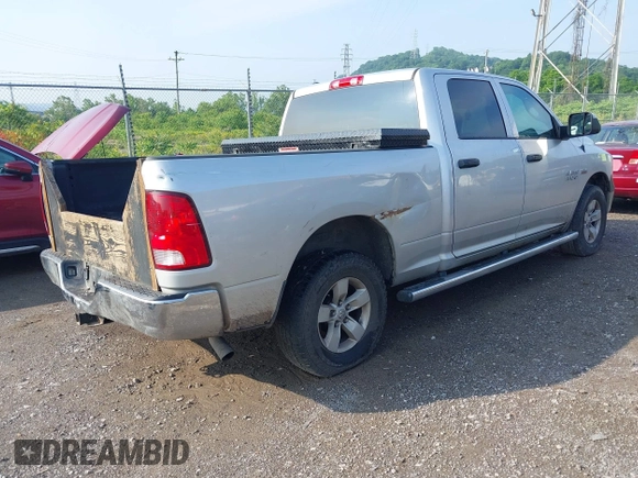 ✅ 2017 Ram 1500 Tradesman • VIN: 1C6RR7STXHS780786 • Lot: 42463838. Wystawiony na IAAI z przebiegiem 210 970 mil. Bezpłatny archiwum sprzedaży aukcyjnych z USA i szczegółowy raport historii pojazdu na DreamBid. Zdjęcie 4.