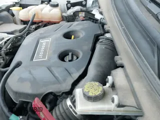 ✅ 2015 Lincoln MKC • VIN: 5LMTJ2AH8FUJ13196 • Лот: 42789056. Опубликован ранее на IAAI с пробегом 125 234 миль. Бесплатный доступ к архиву аукционных продаж из США и подробный отчёт об истории автомобиля на DreamBid. Изображение 20.