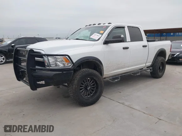 ✅ 2017 Ram 2500 Tradesman • VIN: 3C6UR5CJ7HG679871 • Lot: 44979001. Wystawiony na IAAI z przebiegiem 117 762 mil. Bezpłatny archiwum sprzedaży aukcyjnych z USA i szczegółowy raport historii pojazdu na DreamBid. Zdjęcie 2.