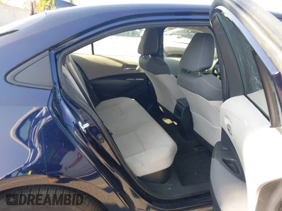 ✅ 2021 Toyota Corolla Hybrid LE • VIN: JTDEAMDEXMJ025360 • Lot: 44983703. Wystawiony na IAAI z przebiegiem 41 937 mil. Bezpłatny archiwum sprzedaży aukcyjnych z USA i szczegółowy raport historii pojazdu na DreamBid. Zdjęcie 8.