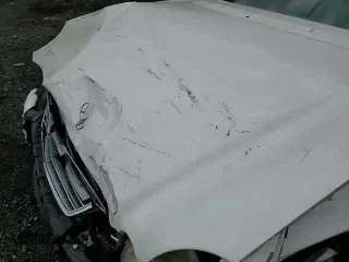 ✅ 2004 Mercedes-Benz E 320 • VIN: WDBUF82J94X120119 • Lot: 82811784. Wystawiony na Copart z przebiegiem 189 399 mil. Bezpłatny archiwum sprzedaży aukcyjnych z USA i szczegółowy raport historii pojazdu na DreamBid. Zdjęcie 15.