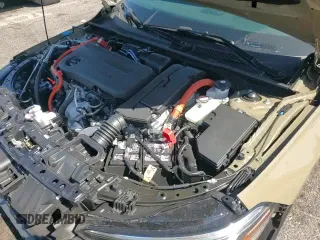 ✅ 2025 Honda Civic Sport Touring • VIN: 19XFL4H9XSE016860 • Lot: 84937535. Listed on Copart with 2,052 mi. Free auction sales archive from the USA and detailed vehicle history report at DreamBid. Image 13.