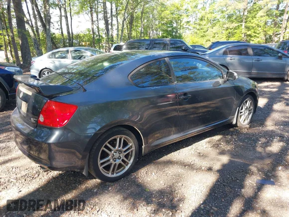 ✅ 2007 Scion tC • VIN: JTKDE177X70198973 • Lot: 45077552. Wystawiony na IAAI z przebiegiem 129 248 mil. Bezpłatny archiwum sprzedaży aukcyjnych z USA i szczegółowy raport historii pojazdu na DreamBid. Zdjęcie 4.