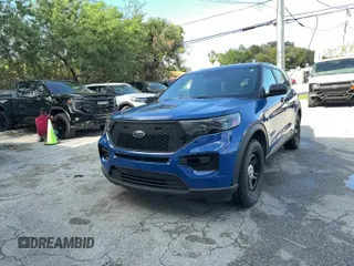 ✅ 2020 Ford Police Interceptor Utility • VIN: 1FM5K8AW7LGC14590 • Lot: 96326275. Wystawiony na Copart z przebiegiem 130 900 mil. Bezpłatny archiwum sprzedaży aukcyjnych z USA i szczegółowy raport historii pojazdu na DreamBid. Zdjęcie 11.