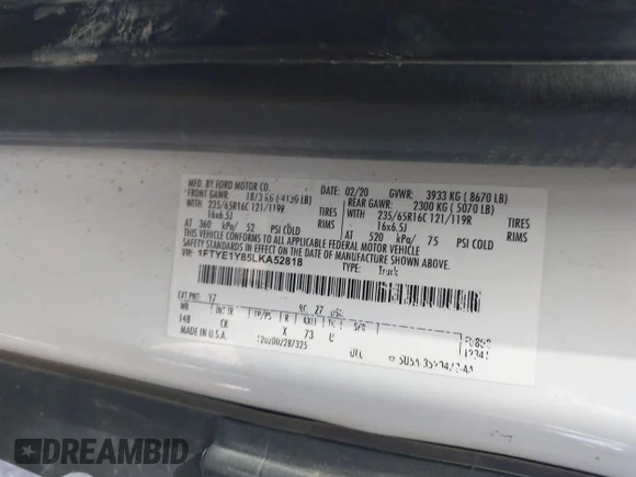 ✅ 2020 Ford Transit Cargo • VIN: 1FTYE1Y85LKA52818 • Lot: 45487323. Wystawiony na IAAI z przebiegiem 89 849 mil. Bezpłatny archiwum sprzedaży aukcyjnych z USA i szczegółowy raport historii pojazdu na DreamBid. Zdjęcie 4.