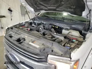 ✅ 2017 Ford F-350 Platinum • VIN: 1FT8W3BT0HED42234 • Lot: 62879655. Wystawiony na Copart z przebiegiem 74 408 mil. Bezpłatny archiwum sprzedaży aukcyjnych z USA i szczegółowy raport historii pojazdu na DreamBid. Zdjęcie 13.