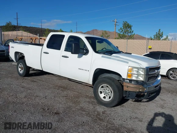 ✅ 2008 Chevrolet Silverado 3500HD SRW LTZ • VIN: 1GCHK33638F196734 • Lot: 43363806. Listed on IAAI with 399,611 mi. Free auction sales archive from the USA and detailed vehicle history report at DreamBid. Image 1.