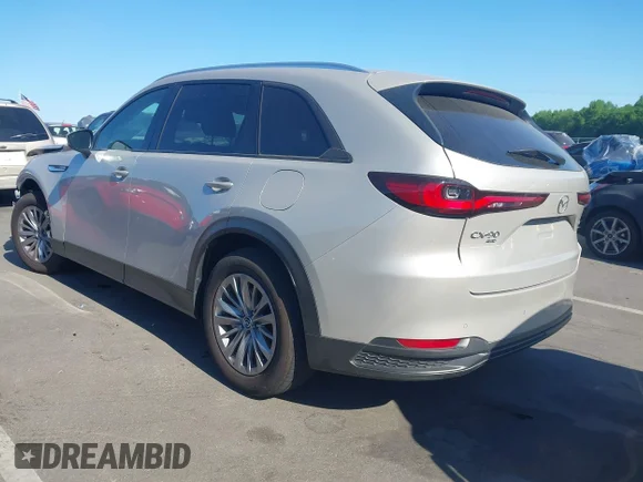 ✅ 2025 Mazda CX-90 Preferred • VIN: JM3KKBHD0S1214304 • Lot: 44896770. Wystawiony na IAAI z przebiegiem 17 345 mil. Bezpłatny archiwum sprzedaży aukcyjnych z USA i szczegółowy raport historii pojazdu na DreamBid. Zdjęcie 3.