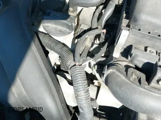 ✅ 2015 Nissan Versa S Plus • VIN: 3N1CN7AP8FL807285 • Lot: 43243467. Wystawiony na IAAI z przebiegiem 144 093 mil. Bezpłatny archiwum sprzedaży aukcyjnych z USA i szczegółowy raport historii pojazdu na DreamBid. Zdjęcie 12.