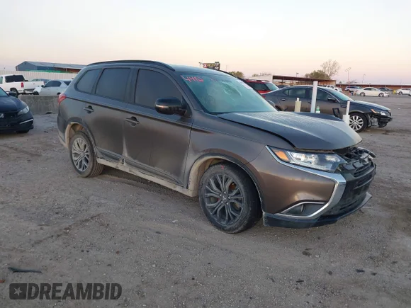 ✅ 2018 Mitsubishi Outlander SE • VIN: JA4AD3A36JZ036351 • Лот: 44021128. Опубликован ранее на IAAI с пробегом 108 570 миль. Бесплатный доступ к архиву аукционных продаж из США и подробный отчёт об истории автомобиля на DreamBid. Изображение 1.
